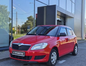 Skoda Fabia 1.2 MT (70 л.с.)
