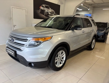 Ford Explorer 3.5 AT (249 л.с.) 4WD
